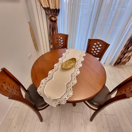 Faleza Nord Apartament De Lux Nou Pe Malul Marii Appartement Constanţa Buitenkant foto