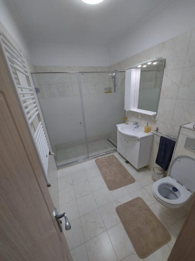 Faleza Nord Apartament De Lux Nou Pe Malul Marii Appartement Constanţa Buitenkant foto