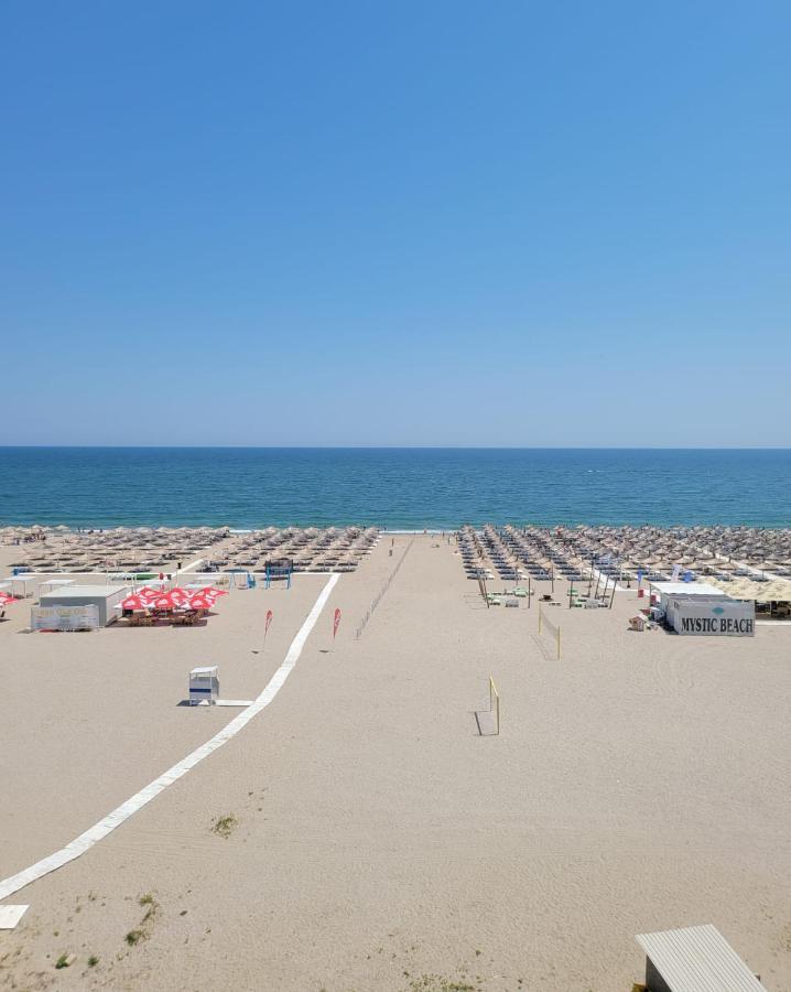 Faleza Nord Apartament De Lux Nou Pe Malul Marii Constanţa Buitenkant foto