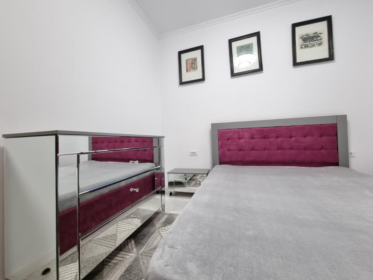 Faleza Nord Apartament De Lux Nou Pe Malul Marii Constanţa Buitenkant foto