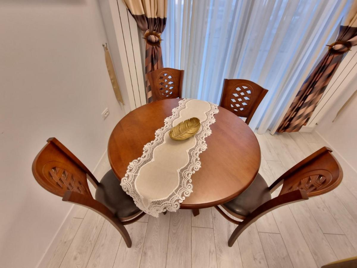 Faleza Nord Apartament De Lux Nou Pe Malul Marii Constanţa Buitenkant foto